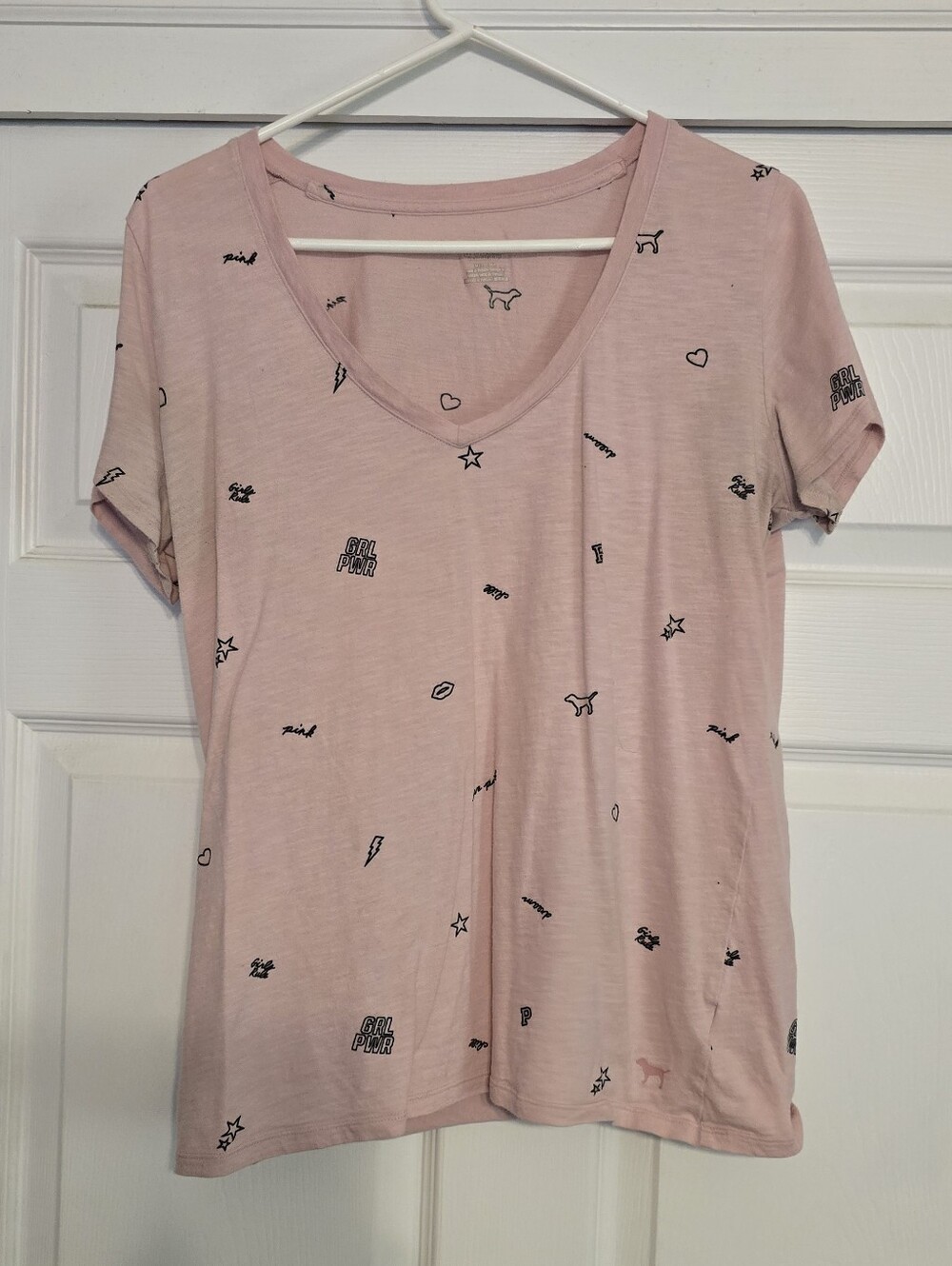 PINK Victoria's Secret Light Pink V-Neck Tee with Black Micro Prints